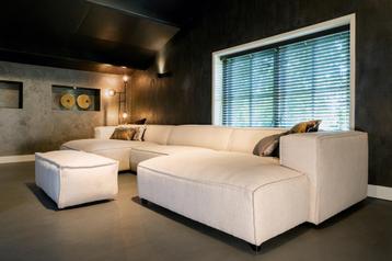 Cillia Hoekbank – Luxe Showroommodel NU €1999,- (van €3700,- beschikbaar voor biedingen
