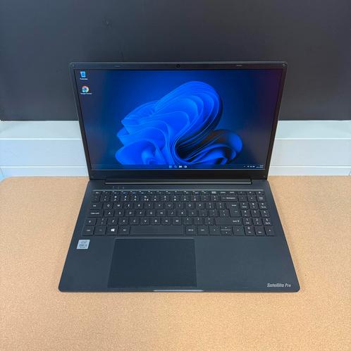 Laptop gemiddeld formaat DynaBook Pro met Windows 11, Computers en Software, Windows Laptops, 2 tot 3 Ghz, SSD, 15 inch, Qwerty