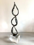 Corry Ammerlaan - sculptuur, “ De menselijke schakel “ - 31, Antiek en Kunst