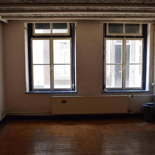 Kamer te huur met Privé Keuken gevonden in Maastricht, Huizen en Kamers, Kamers te huur, 20 tot 35 m², Maastricht