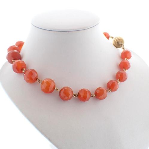 Carneool kralen ketting met gouden sluiting  | 44 cm, Sieraden, Tassen en Uiterlijk, Kettingen, Overige kleuren, Gebruikt, Met edelsteen