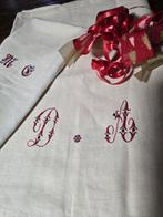 Laken (2) - 260 cm - 195 cm - Oude lakens, Antiek en Kunst, Antiek | Kleden en Textiel