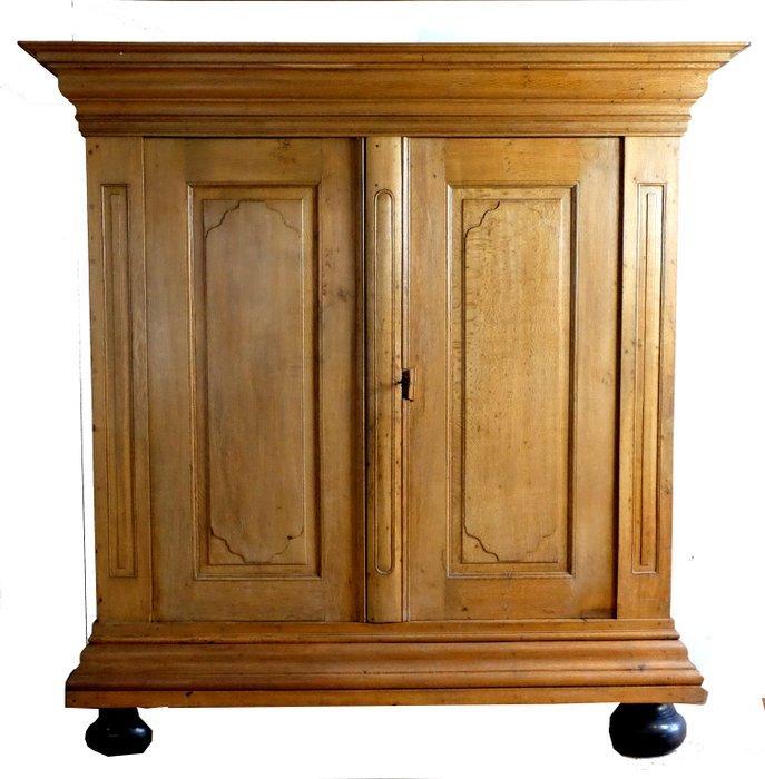 Kast - Garderobe kast - eikenhout, Antiek en Kunst, Antiek | Overige Antiek