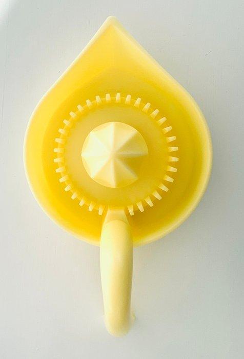 Alessi - Enzo Mari - Sapcentrifuge - EM09 - Hars - EM09 LAZ, Antiek en Kunst, Antiek | Meubels | Stoelen en Banken