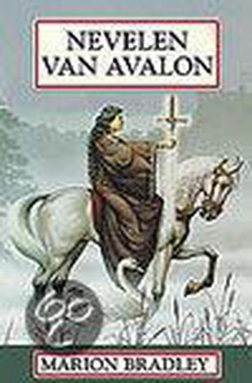 Nevelen van Avalon / Avalonserie / 1 9789022535431, Boeken, Historische romans, Gelezen, Verzenden