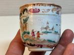 Een mooie Qianlong exportkopje - Porselein - China -