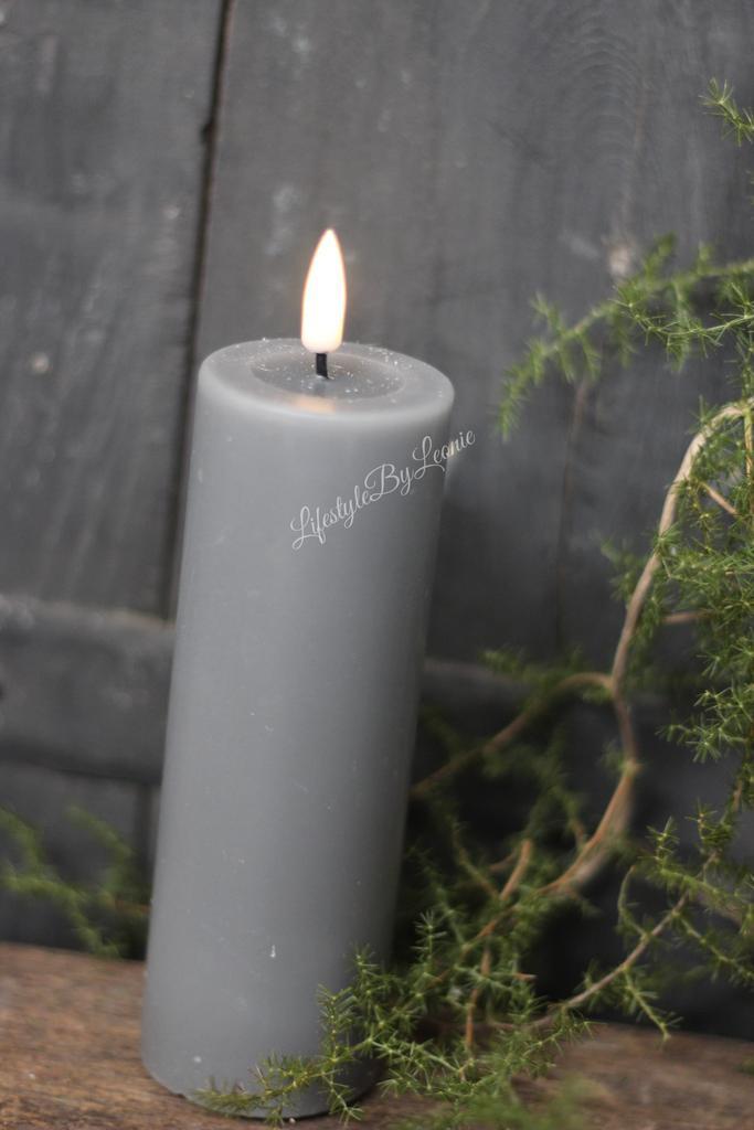 Wax LED kaars Grey 15 x 5 cm, Huis en Inrichting, Woonaccessoires | Kandelaars en Kaarsen, Nieuw, Ophalen of Verzenden