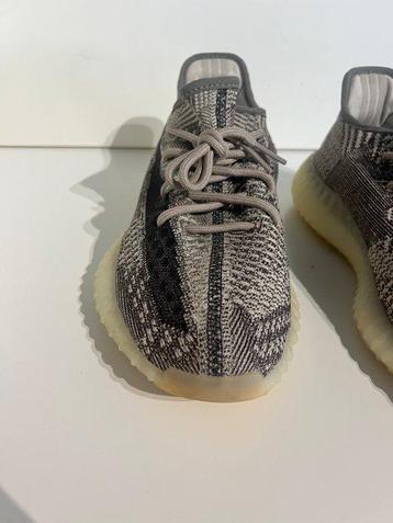 Adidas - Yeezy Boost 350 V2 - Sneakers - Maat: EU 41 beschikbaar voor biedingen