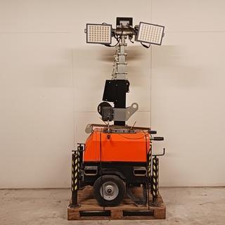 Lichtmast koppelbaar 230V 4x150W LED mobiel , Trime, X-Ch, Doe-het-zelf en Verbouw, Bouwverlichting