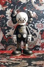 Artxlife - Red Dragon Tatoo Kaws Fortnite [XXL], Nieuw