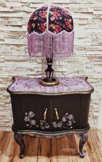 Nachtkastje - Hout - Nachtkastje in vernieuwde uitvoering,