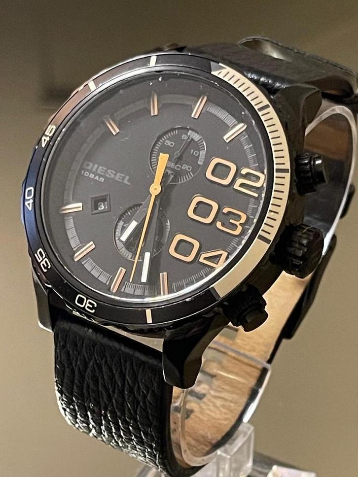 DIESEL DZ-4327 Chronograaf - Black & Gold, Sieraden, Tassen en Uiterlijk, Horloges | Heren, Polshorloge, Nieuw, Leer, Staal, Ophalen of Verzenden