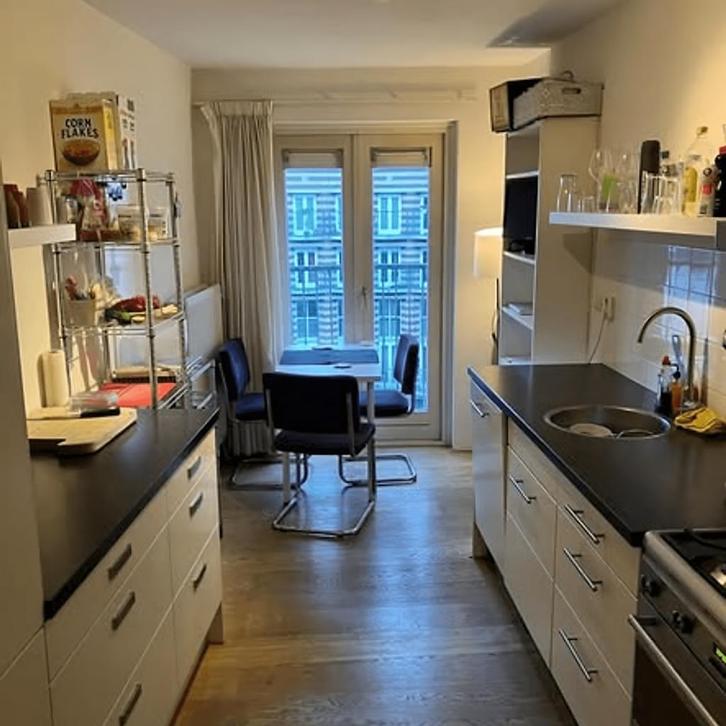 kamer in Amsterdam gevonden voor €1050,- pm, Huizen en Kamers, Kamers te huur, Minder dan 20 m², Amsterdam