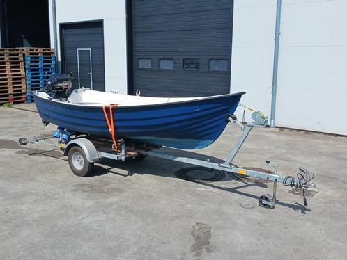 Toer boot met buitenboordmotor en trailer, Watersport en Boten, Motorboten en Motorjachten