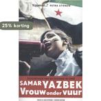 Vrouw onder vuur 9789038896779 Samar Yazbek, Boeken, Verzenden, Zo goed als nieuw, Samar Yazbek