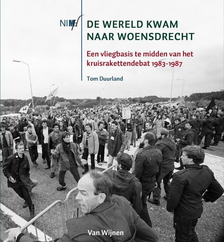 De wereld kwam naar Woensdrecht 9789051945560 Tom Duurland, Boeken, Oorlog en Militair, Gelezen, Verzenden