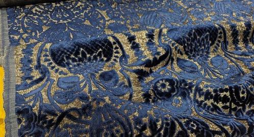 Eleganza Blu Notte: Il Velluto di Dolce & Gabbana che, Antiek en Kunst, Antiek | Kleden en Textiel