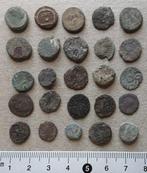 Romeinse Rijk Lot of 200 uncleaned and very small Roman, Postzegels en Munten, Munten | Europa | Niet-Euromunten