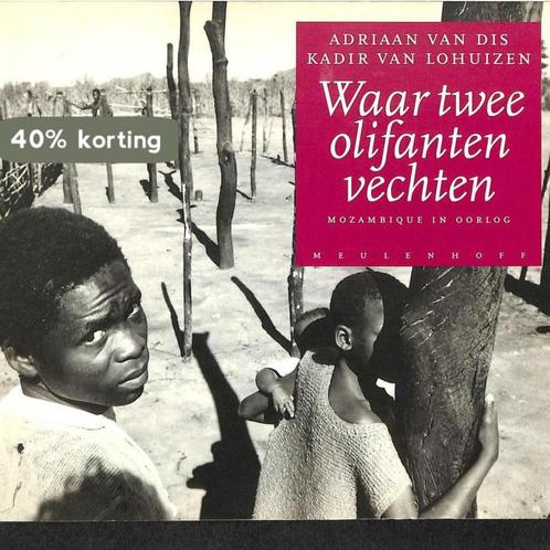 Waar twee olifanten vechten 9789029026246 Dis, Boeken, Romans, Gelezen, Verzenden