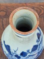 Kleine porseleinen theepottenflesje in blauw-witte Chinese