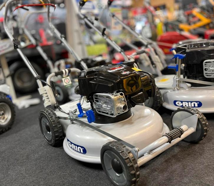 GRIN HM46A IS Aangedreven Benzinemaaier Grasmaaier Elektrisc, Tuin en Terras, Grasmaaiers, Elektrische starter, Mulchfunctie, Nieuw