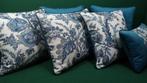 Kussensloopset gemaakt van Jewel Indienne-stof, door GP &, Antiek en Kunst