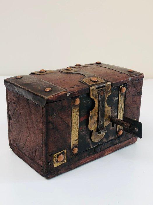 Sieradendoos - Hout, Messing, Metaal - Toeareg kistje, Antiek en Kunst, Kunst | Niet-Westerse kunst