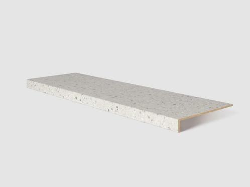 Traprenovatie - Overzettrede - Terrazzo Grey (130 x 38 cm), Doe-het-zelf en Verbouw, Ladders en Trappen, Trap, Nieuw, Ophalen of Verzenden