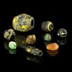 Oud-Romeins Glas Verzameling van 9 zeldzame kralen