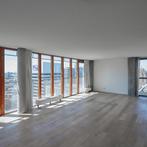 Ruim appartement met wasmachine, parkeerplaats en uitzicht, Appartement, Direct bij eigenaar, Den-haag