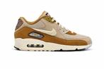 Nike Air Max 90 | Varsity Pack Muted Bronze | 44, Kleding | Heren, Schoenen, Overige kleuren, Nike, Ophalen of Verzenden, Sneakers of Gympen