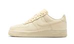 Nike Air Force 1 Low Coconut Milk - maat 39 (Sneakers), Kleding | Dames, Schoenen, Verzenden, Nieuw, Sneakers of Gympen