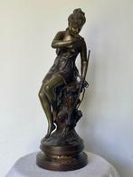 Lucie Signoret-Ledieu (1858-1904) - sculptuur, La Source -, Antiek en Kunst, Antiek | Keramiek en Aardewerk