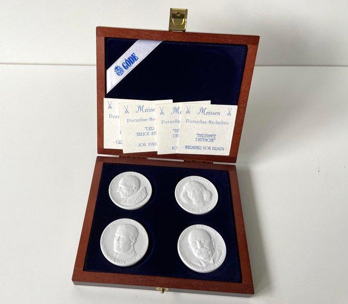Meissen - porcelain plaques - Plaque (5) - Hout, Papier,, Antiek en Kunst, Antiek | Glas en Kristal