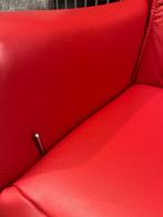Relaxfauteuil de Toekomst leer rood 50% Extra korting leder, Huis en Inrichting, Fauteuils, Ophalen, De Toekomst Relaxfauteuil Leder Rood