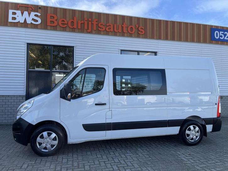 Renault Master T35 2.3 dCi 130pk L2H2 DC 6 persoons / vaste, Auto's, Bestelauto's, Onderhoudsboekje, Lease, Handgeschakeld, Wit