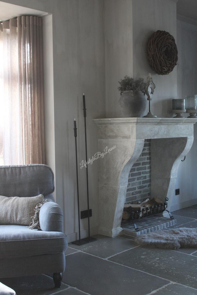 Metalen vloerkandelaar voor dinerkaars 120 cm, Huis en Inrichting, Woonaccessoires | Kandelaars en Kaarsen, Nieuw, Ophalen of Verzenden