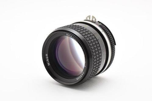 Nikon Ai Nikkor 2/85mm Telelens, Audio, Tv en Foto, Fotocamera's Analoog