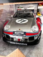 Solido 1:18 - Modelauto -Porsche 911 RWB Kamiwaza Martini, Nieuw