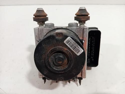 Abs pomp Suzuki Swift III 1.3 DDiS 63J0JP2WD, Auto-onderdelen, Remmen en Aandrijving, ARN erkend, Stiba lid, Erkend duurzaam, Gebruikt
