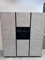 Nolte showroom keuken – Beton, greeploos – Compleet, Huis en Inrichting, Overige typen, Nieuw, Kunststof, Met kookeiland