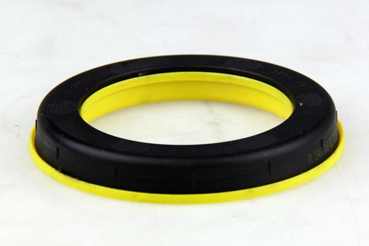 Steunlager veerpoot links of rechts. Volvo 700 / 900, Auto-onderdelen, Ophanging en Onderstel, Ophalen of Verzenden