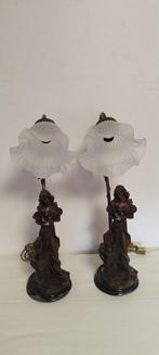 inconnue - Nachtlampje (2) - Hars - lampen Bloem Van Het