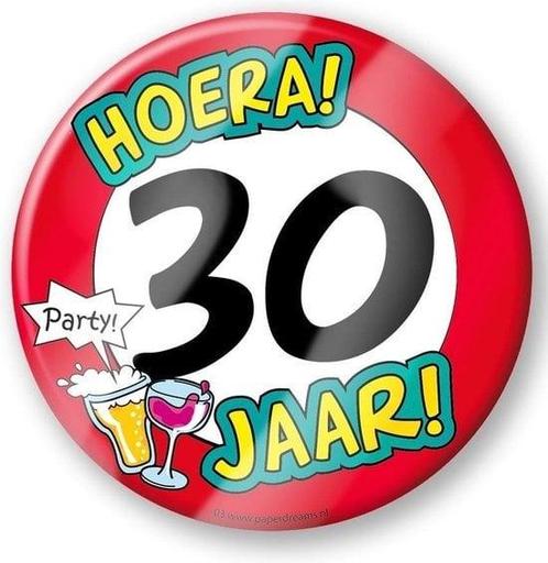 Bierviltjes Hoera 30 Jaar - 6 stuks, Hobby en Vrije tijd, Feestartikelen, Ophalen of Verzenden
