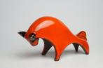 Urszula Despet - sculptuur, Orange Bull - 10 cm - Keramiek -
