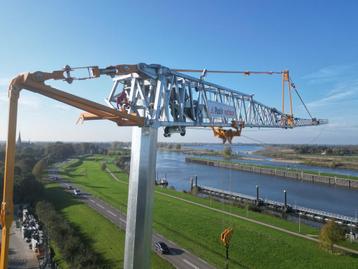 Potain HUP 40-30 huren | Bouwkraan Huren | 40 meter giek beschikbaar voor biedingen