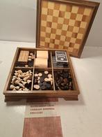 Schaakspel - Luxe spellenset o.a schaakspel & backgammon -