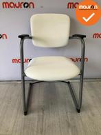 Ahrend 4230 / 262 wit kunstlederen stoffering - zilvergrijs, Vergader- of Presentatieruimte, Ophalen of Verzenden, Gebruikt, Stoel