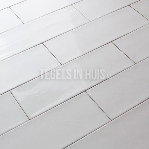 Wandtegel 10x30 cm aria wit glans handvorm look wandtegel, Doe-het-zelf en Verbouw, Tegels, Wandtegels, Nieuw, 10 m² of meer, Keramiek