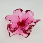 Schaal - organische, sculpturale bloemvorm - Kristal -